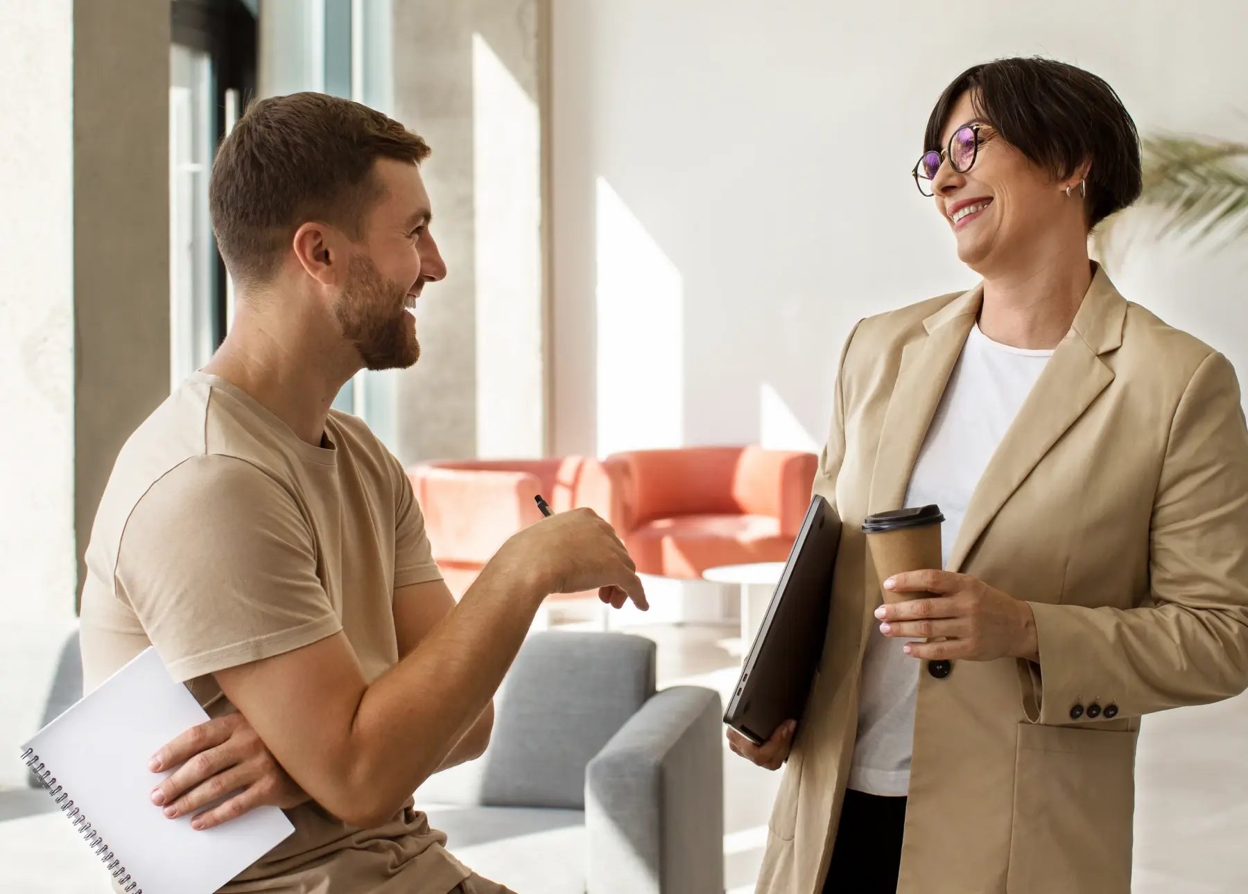 side_view_smiley_people_work_1